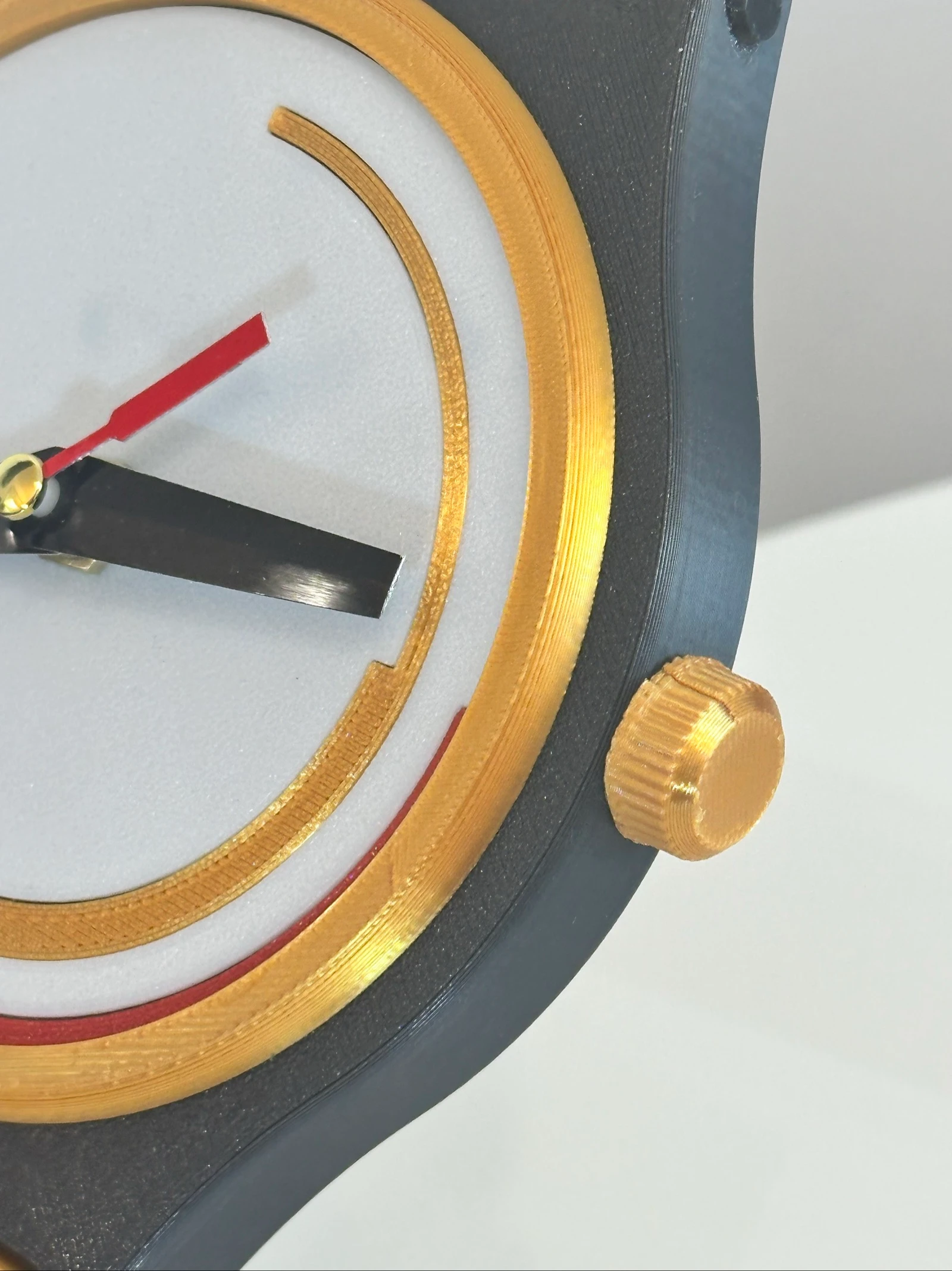 Reloj de mesa inspirado en Swatch – Original y elegante – photo 3